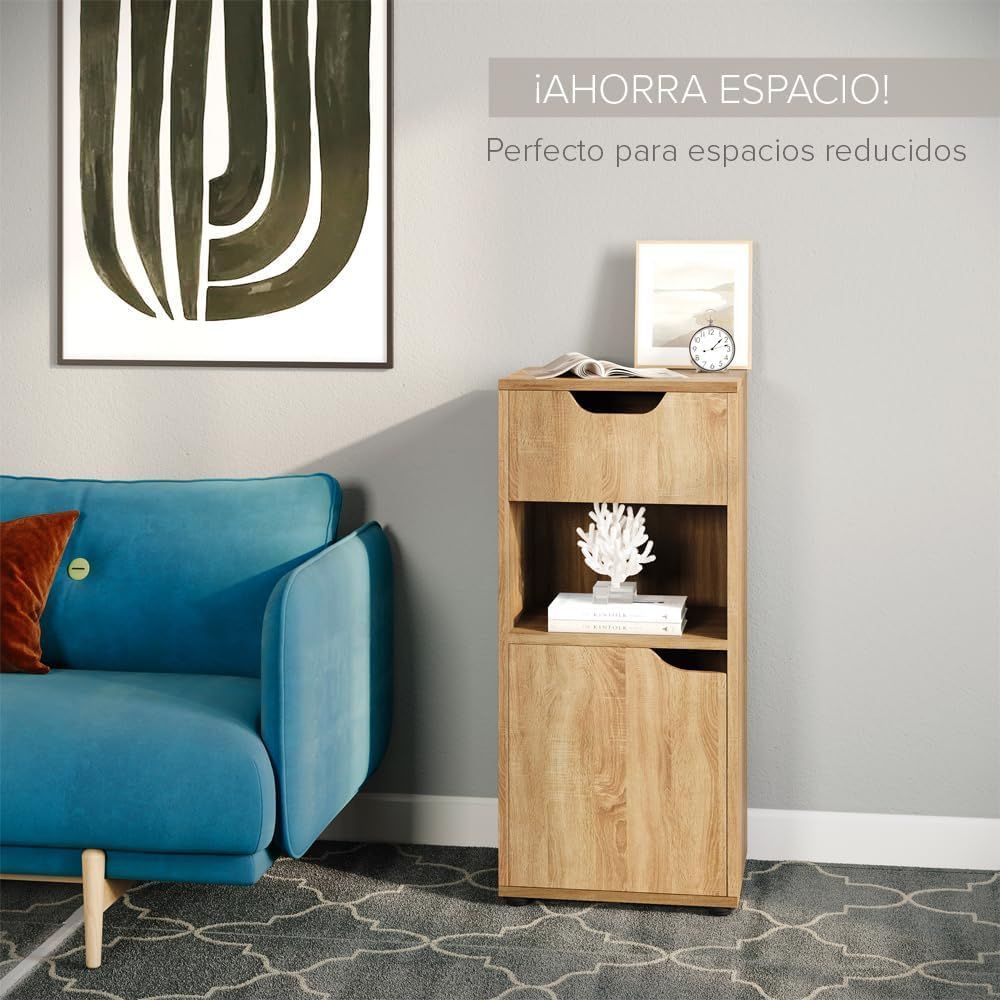 Diseño ultra compacto de la mesita Marctani optimizando un dormitorio pequeño.