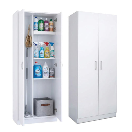 Armario escobero interior blanco Marctani de diseño minimalista con puertas cerradas.
